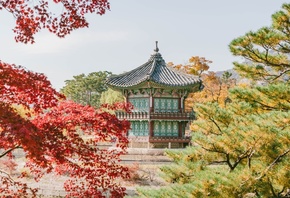 Autumn, Gyeongbokgung, Hyangwonjeong Pavilion, Bridge Intoxicated with Fragrance, Seoul, South Korea