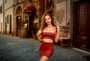Sophia Blake, redhead, women, model, women outdoors, miniskirt, public, street, hips