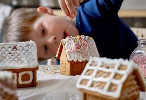 holiday spirit, Gingerbread House, Winter Holidays