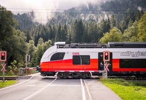 Austria, CityJet, regional and suburban services