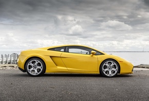 Lamborghini Gallardo, yellow cars, car, italian cars, Lamborghini, sky, nature, clouds, sea