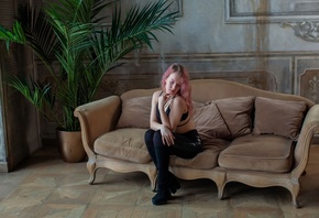 Ilya Miloradov, Anna Luna, women indoors, dyed hair, , pink hair, blonde, couch, sitting, model, plants, brunette, black top, leggings