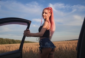 women with cars, field, black top, ass, model, women outdoors, sky, trees, , rear view, redhead, nature, , pink hair, jean shorts, women, smiling