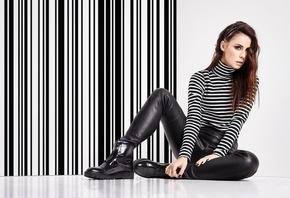 Lena Meyer, німецька співачка, композиторка, музикантка, акторка Lena Meyer, німецька співачка, композиторка, музикантка, акторка