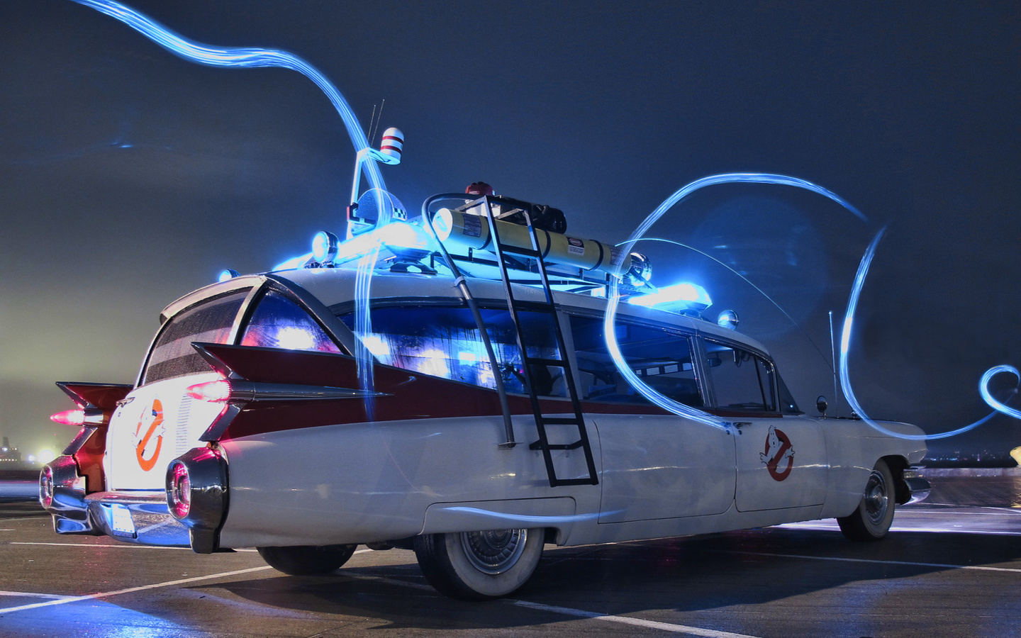 Ghostbusters, cadillac miller meteor, ecto-1,   