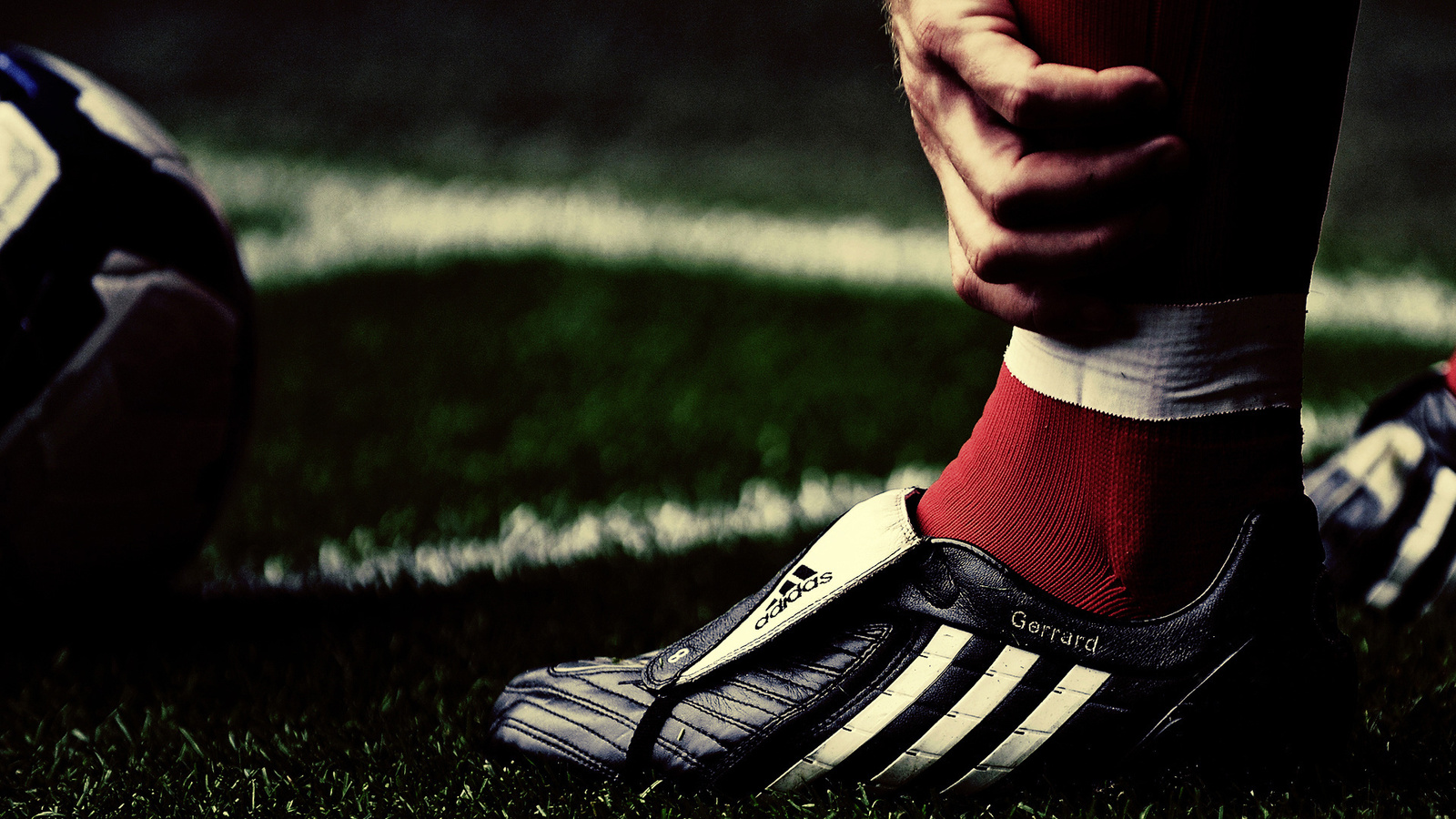 grass, , , ,  , macro, steven gerrard wallpapers, , football, , , liverpool,  