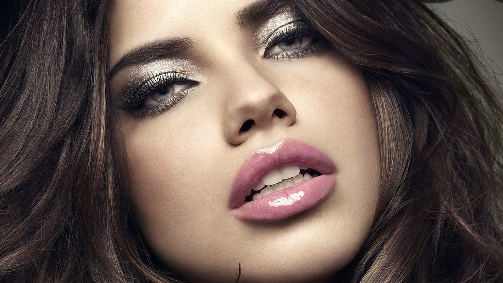 , , adriana lima