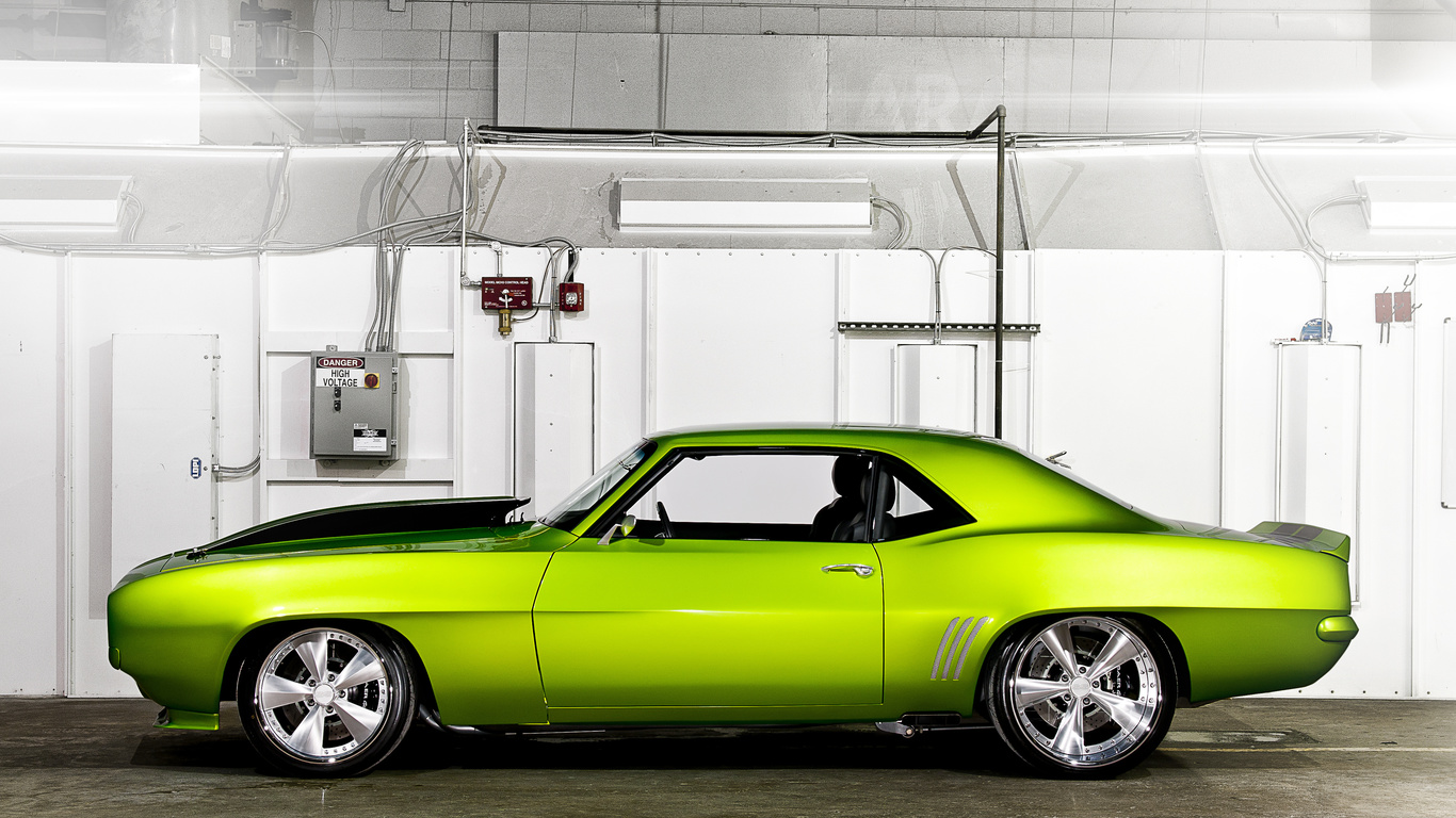 Chevrolet, , , , rides green monster 31