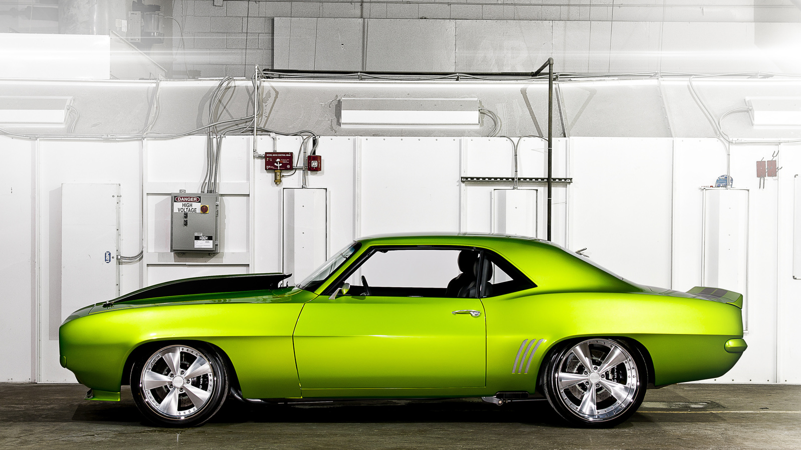 Chevrolet, , , , rides green monster 31