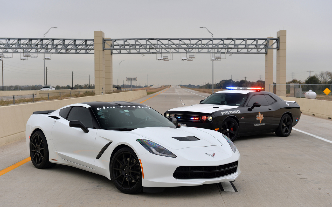 chevrolet, corvette, stingrey, hennesey, dodge, challenger srt, police car