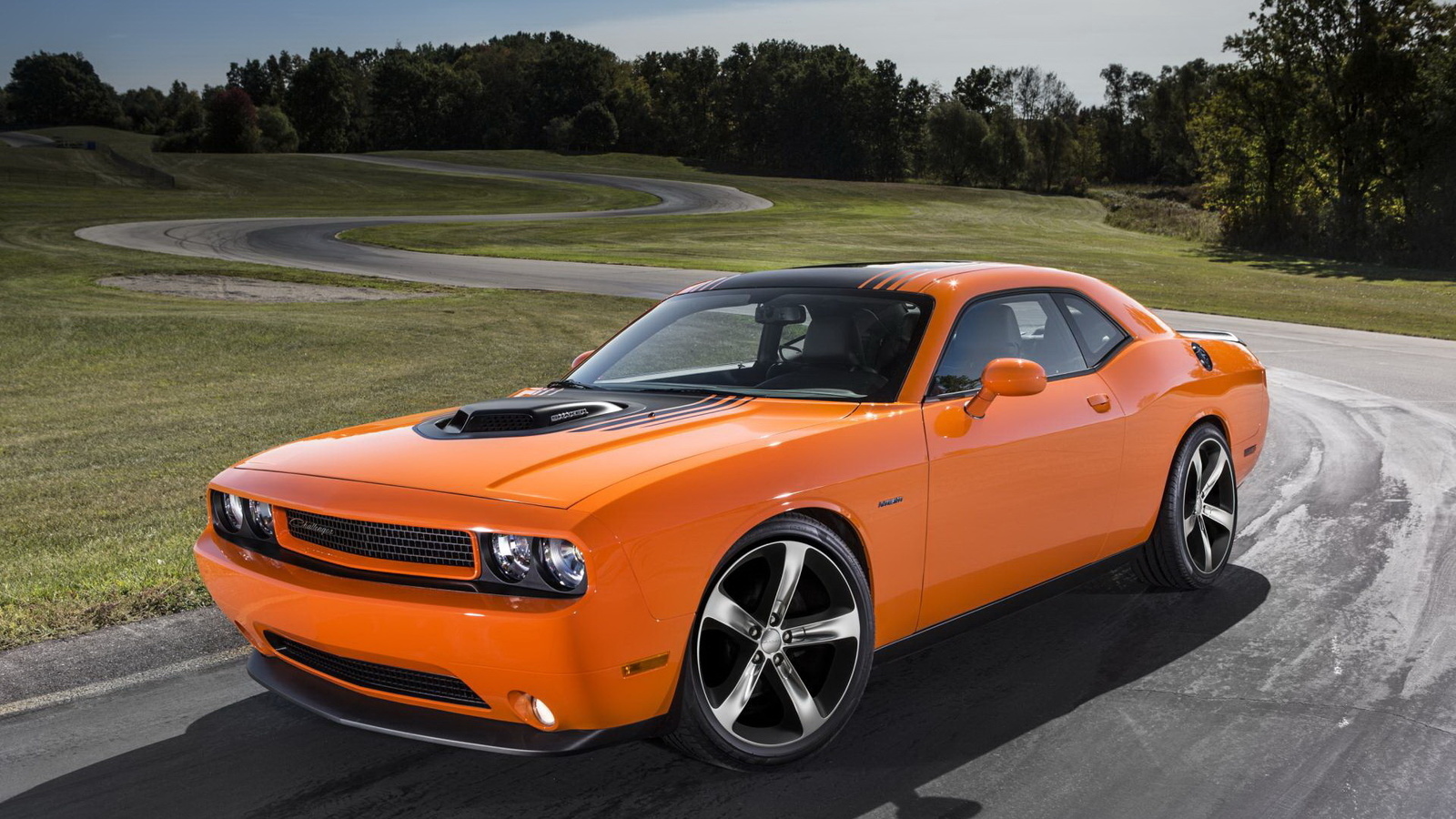 , dodge challenger