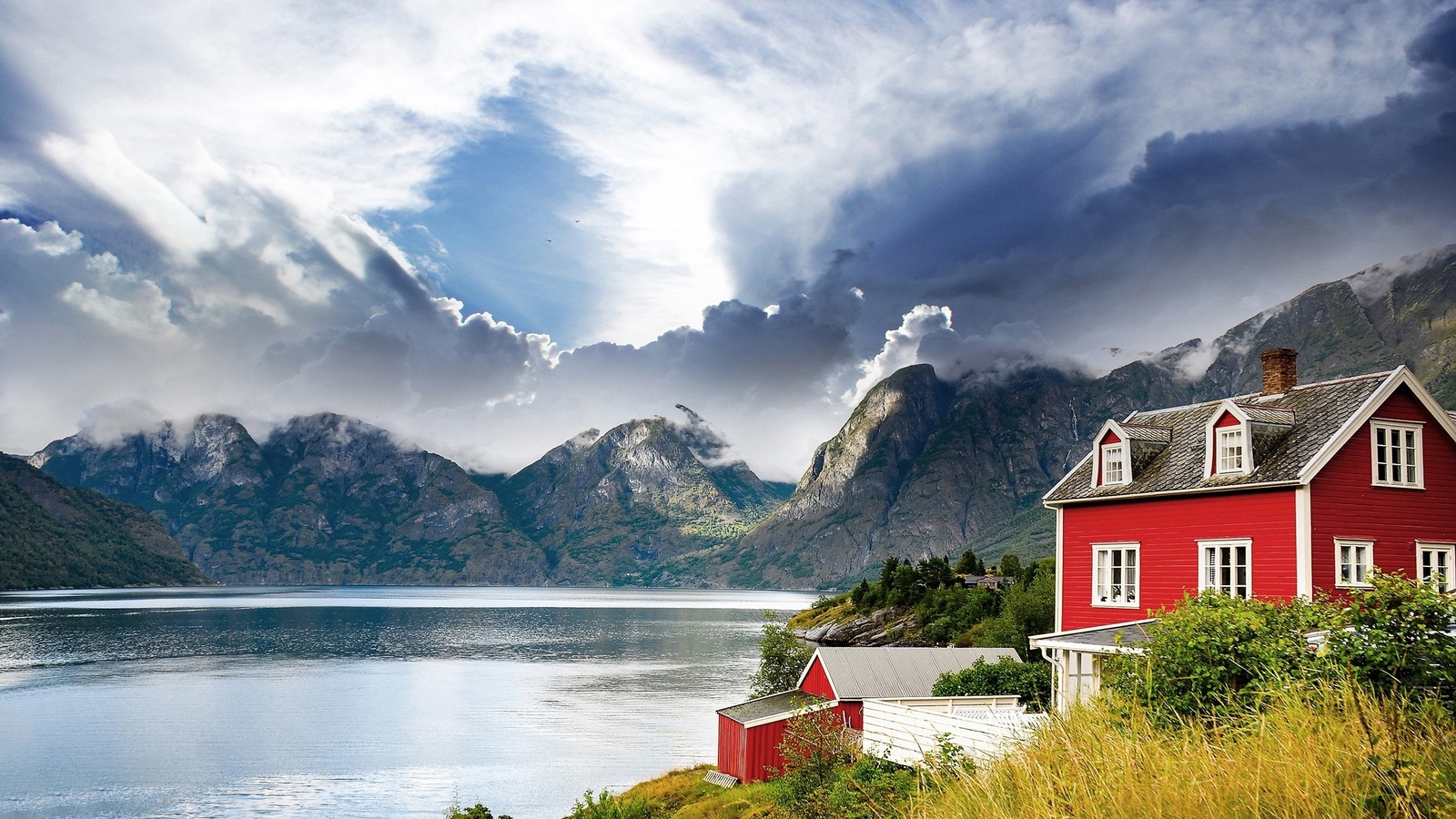 Картинки norway, природа, реки, озера, пейзаж, дом, горы, озеро, фьорд -  обои 1600x900, картинка №94331