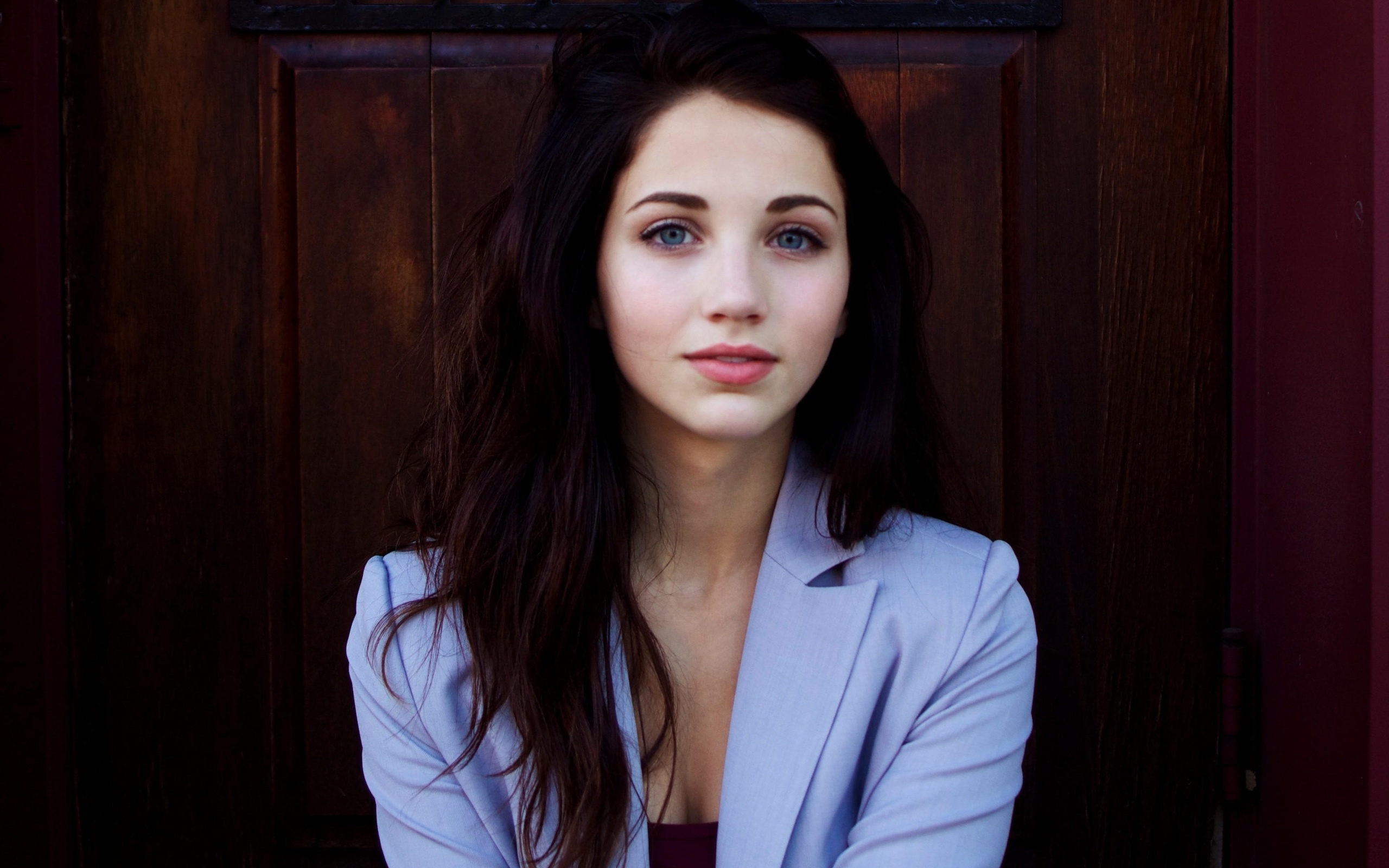 emily rudd, , , 