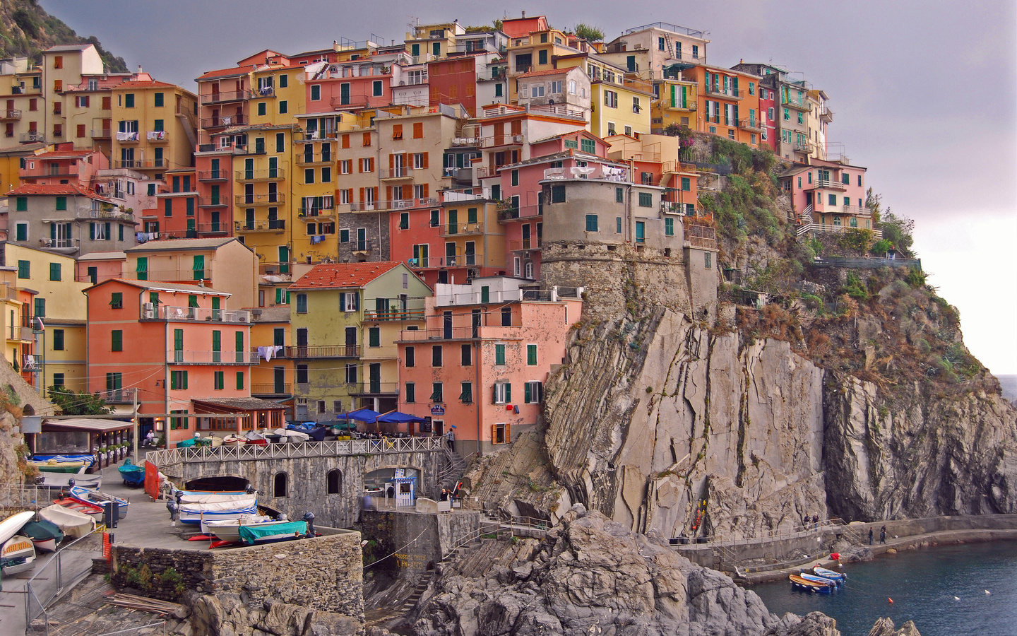 manarola, cinque terre, italy