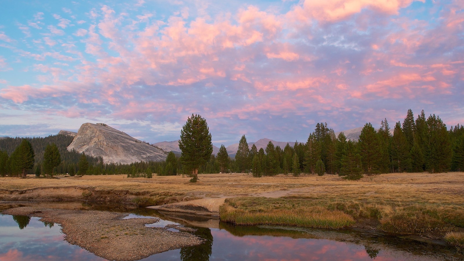 lake, mountain, sky, purple, water, clouds