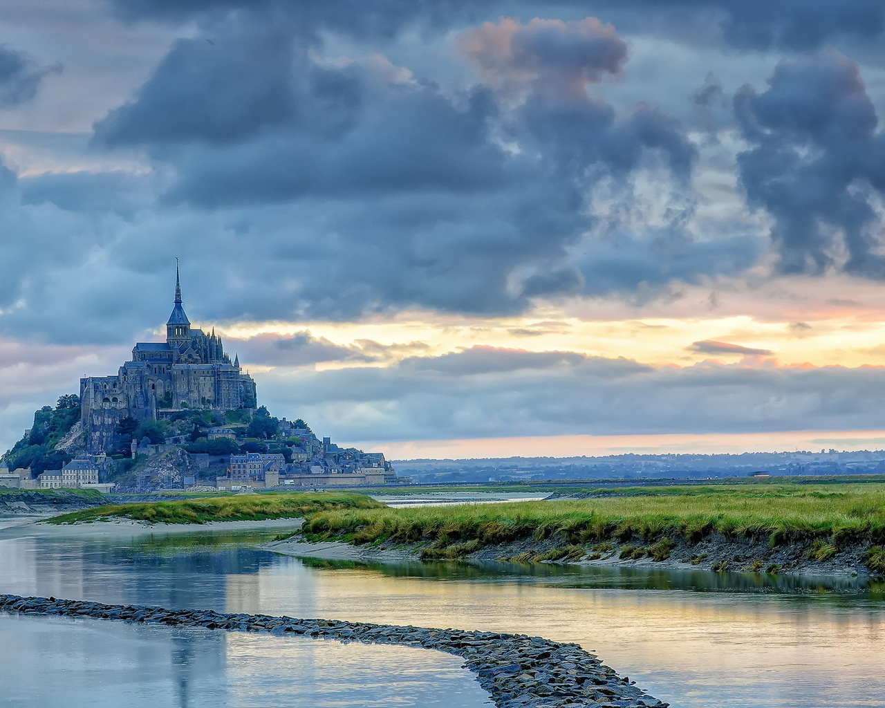 daybreak, mont saint-michel, , --