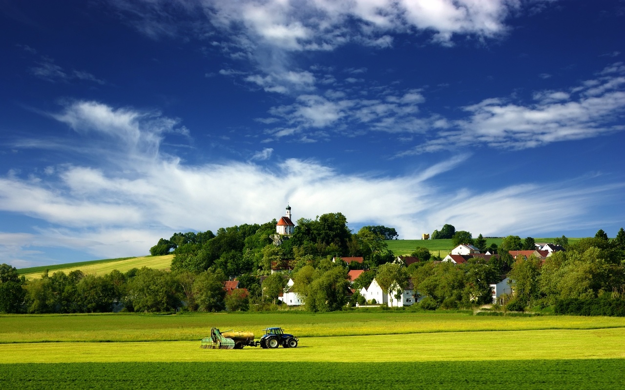 tracktor, fields, churchil, house, tree