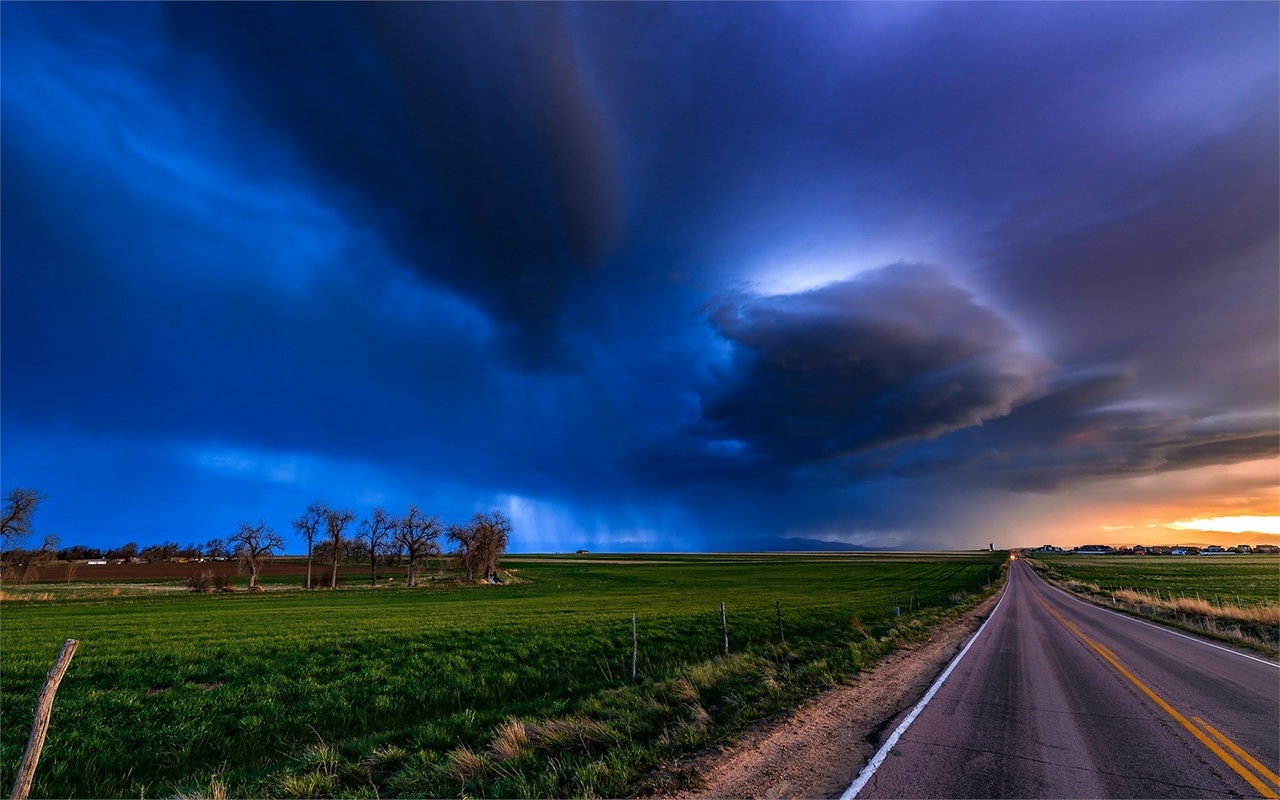 stor, clouds, fields, road