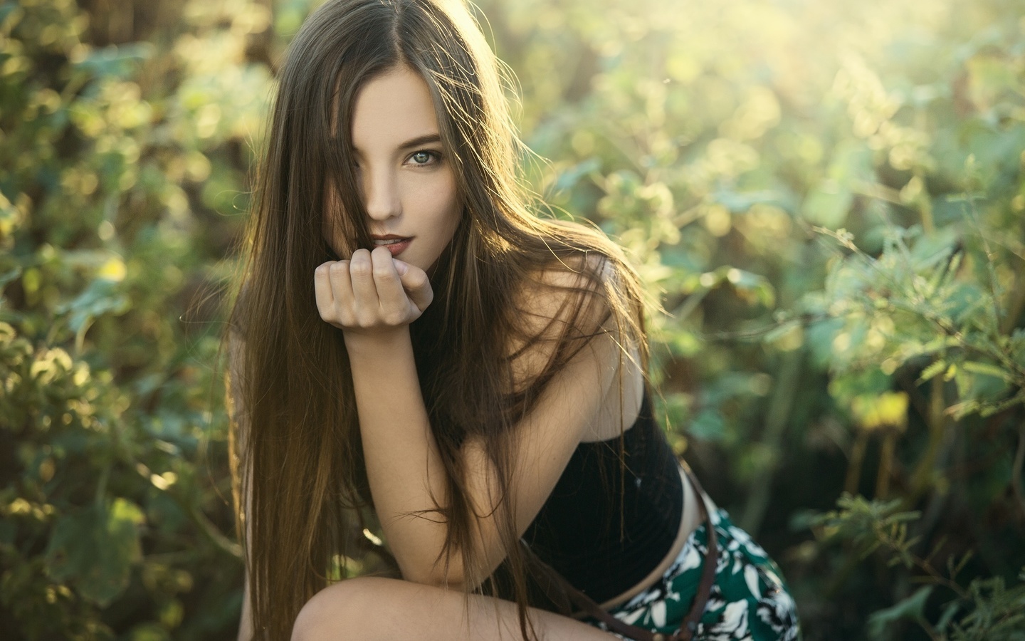 desert, fashion, girl, model, forest, natural, light, reflector