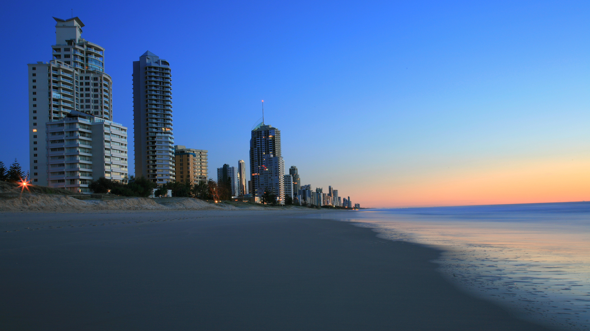 broadbeach, gold coast, queensland