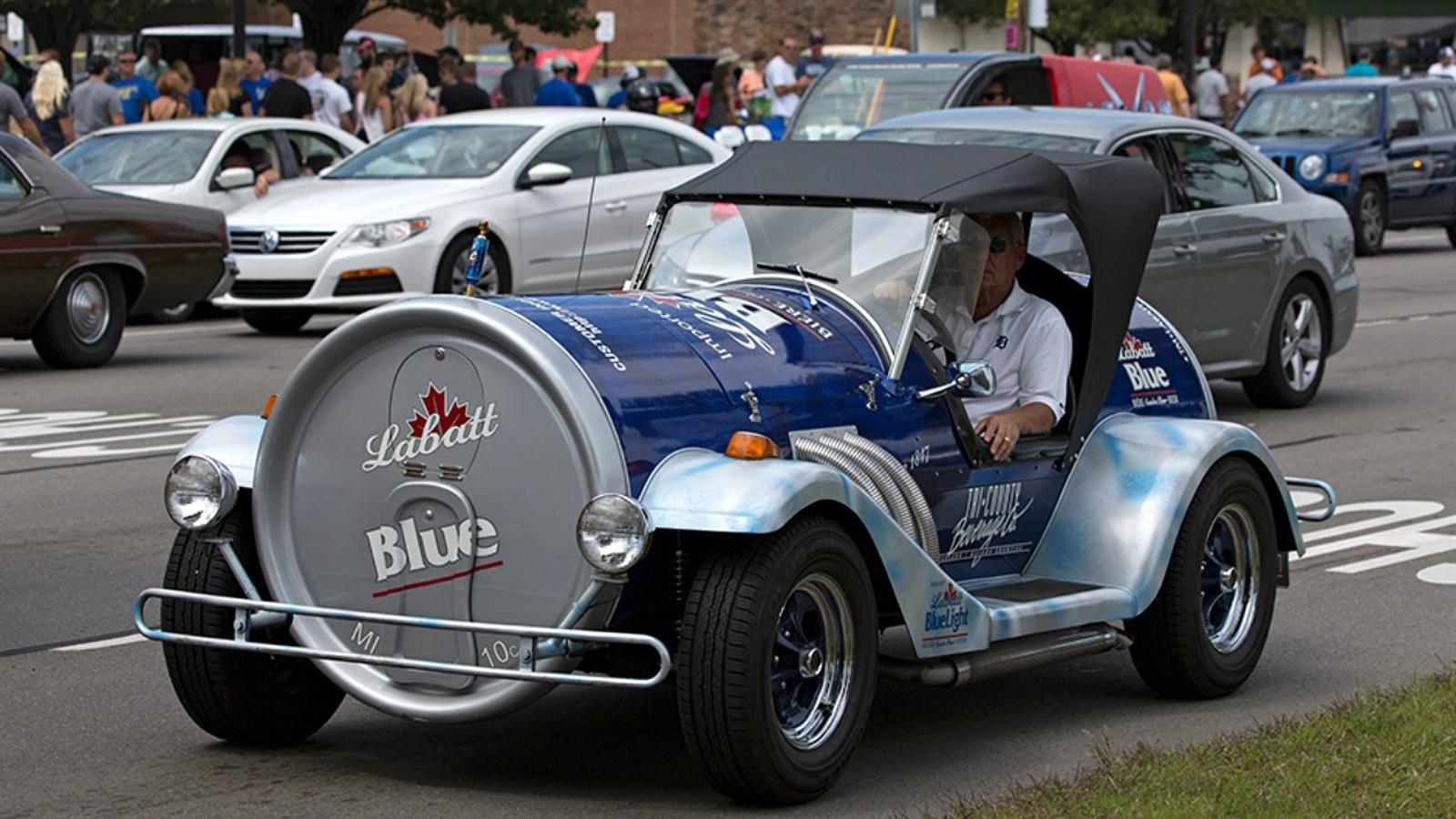 labatt blue, custom, car