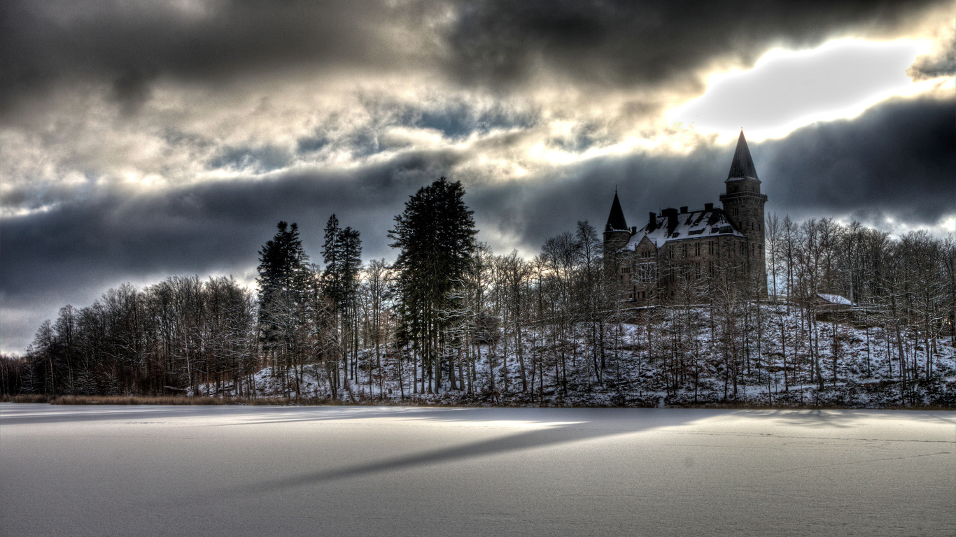 zamersshee lake, clouds, castle, trees