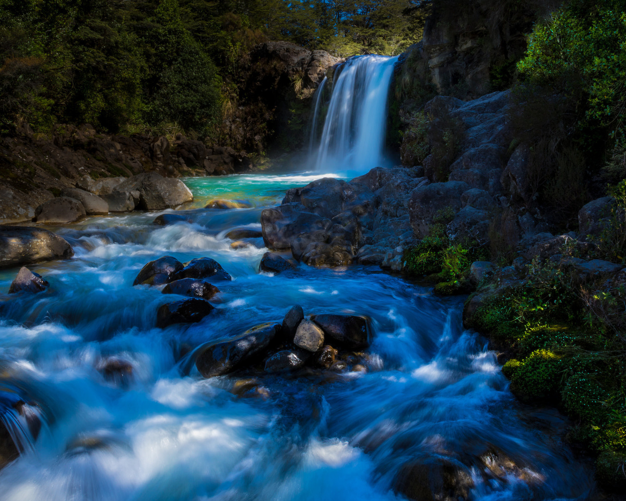 tawhai falls, tongariro national park, new zealand,   ,  , , 