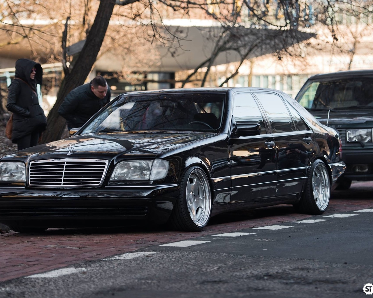 Картинки mercedes, stance, s-classe, w140, black, посадка, мерседес, кабан,  черный - обои 1280x1024, картинка №178194