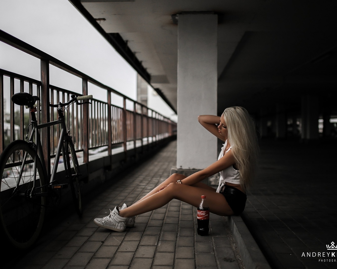 women, model, blonde, brunette, sneakers, jean shorts, bottles, coca-cola, hands on head, women with bikes, t-shirt, andrey kramar, long hair