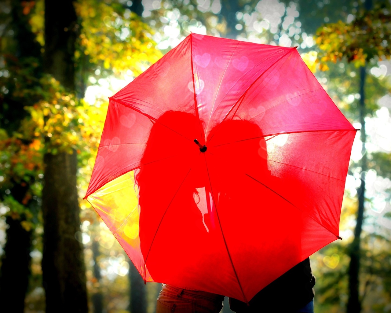 фото с красным зонтом