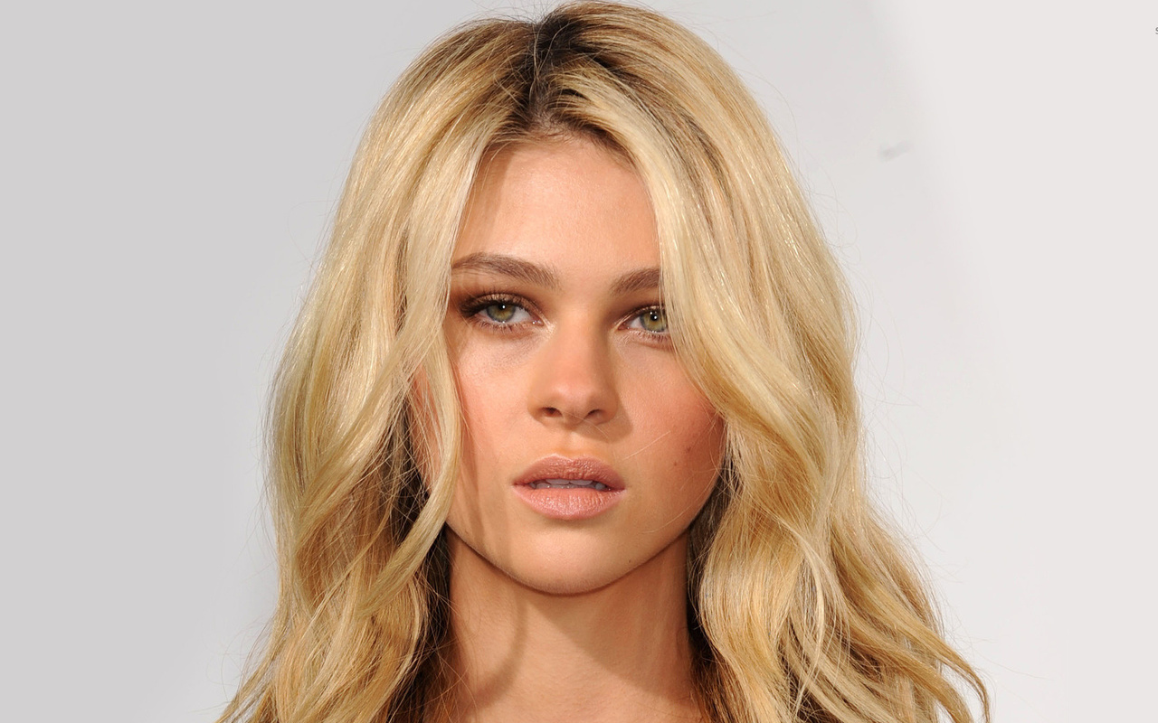 nicola peltz, girl