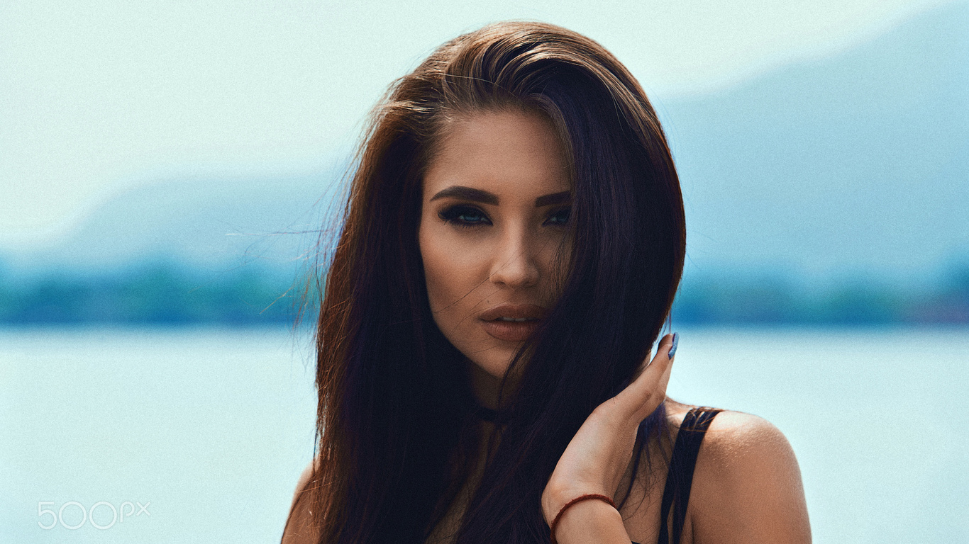 women, face, portrait, blue eyes, lake, depth of field, painted nails, vladimir cojarschi