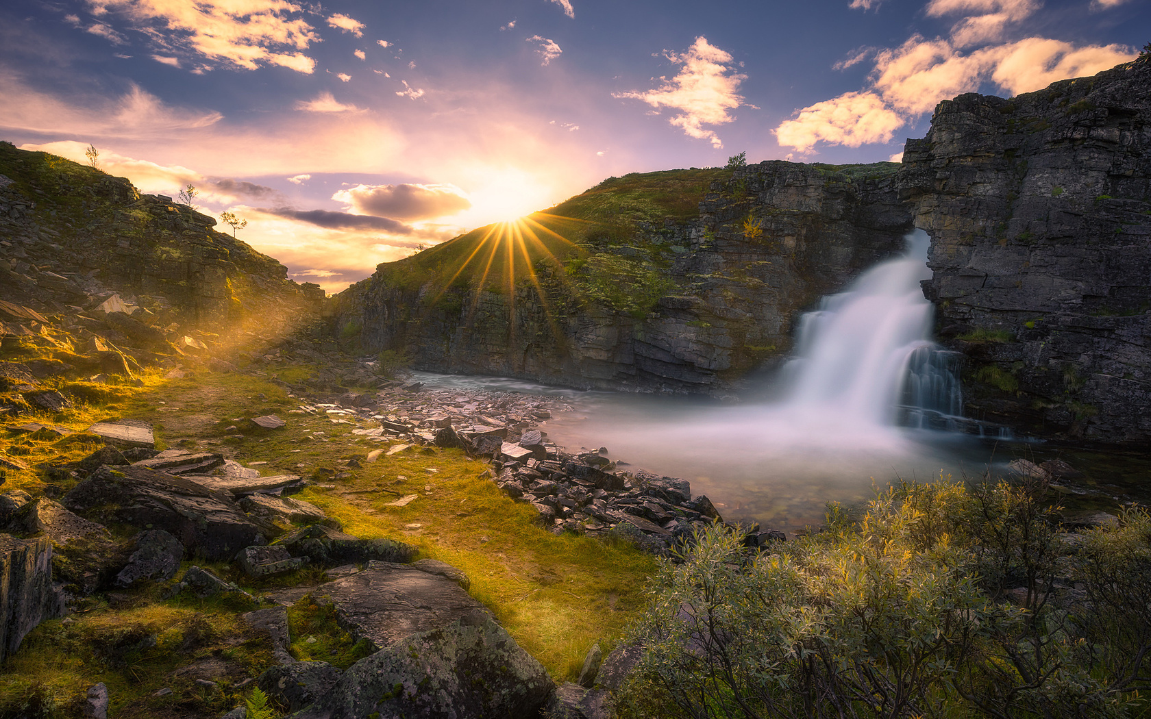 , ,  , , , , , , , ,ole henrik skjelstad