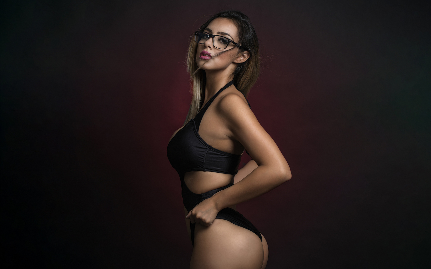 women, one-piece, ass, brunette, simple background, glasses, women with glasses, looking at viewer, , , , ,  , , , , dulce soltero