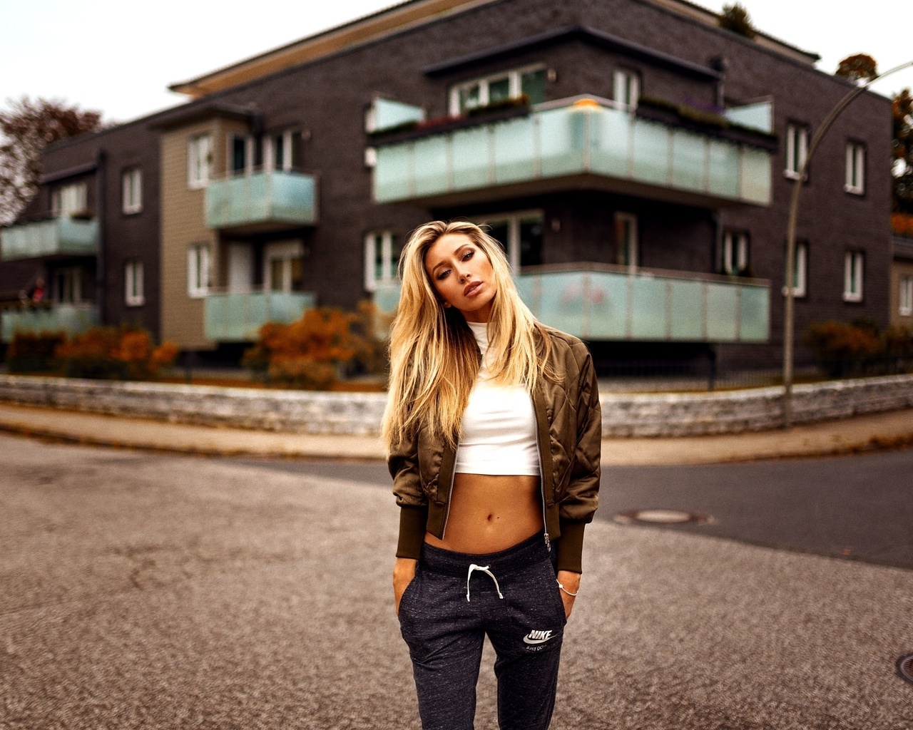 women, blonde, street, belly, tanned, sweater, pants, just do it, depth of field, miro hofmann