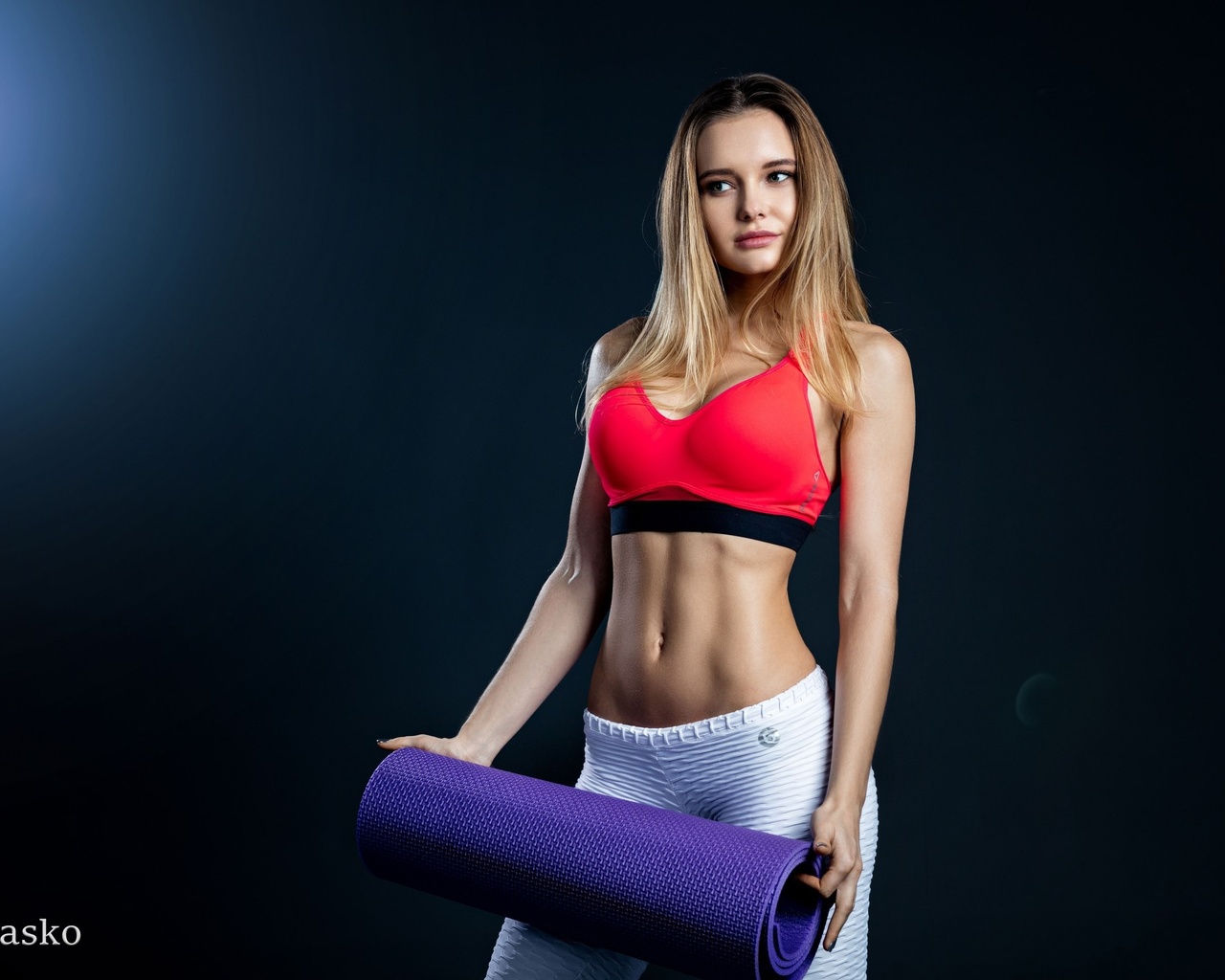 women, blonde, portrait, simple backgroundt, anned, belly, yoga pants, sports bra, sportswear, fitness model, pavel garasko, , , , , ,  ,  , -,  