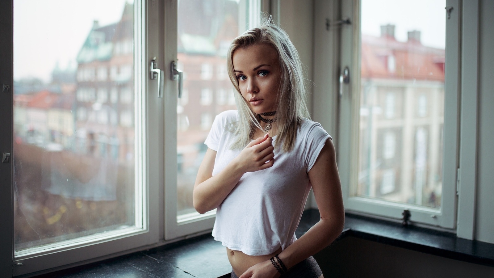 alicja sedzielewska, women, blonde, window, portrait, choker, belly, t-shirt, black panties, brunette, looking at viewer