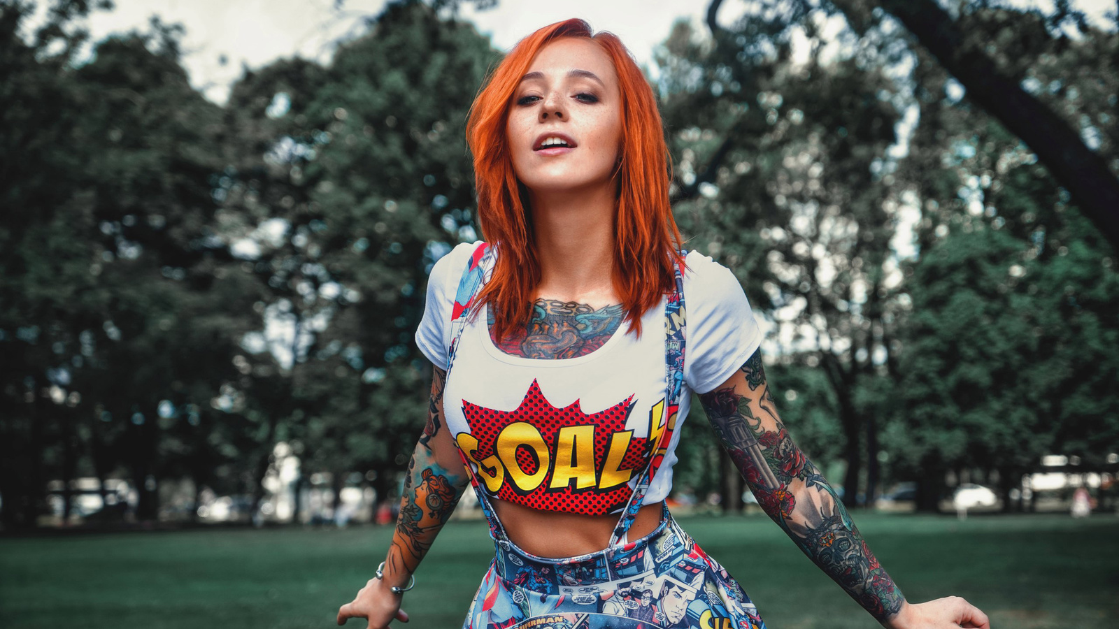 yana sinner, women, redhead, t-shirt, overalls, tattoos, portrait, women outdoors, painted nails, trees