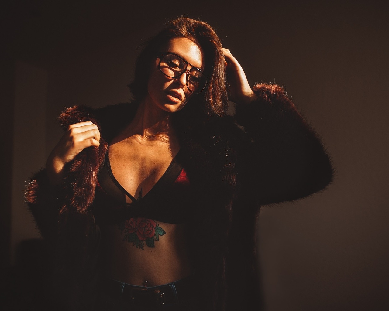 women, tanned, portrait, glasses, pierced navel, fur, black bras, belly, women with glasses, sebastian heberlein, , , ,  , ,  , ,   