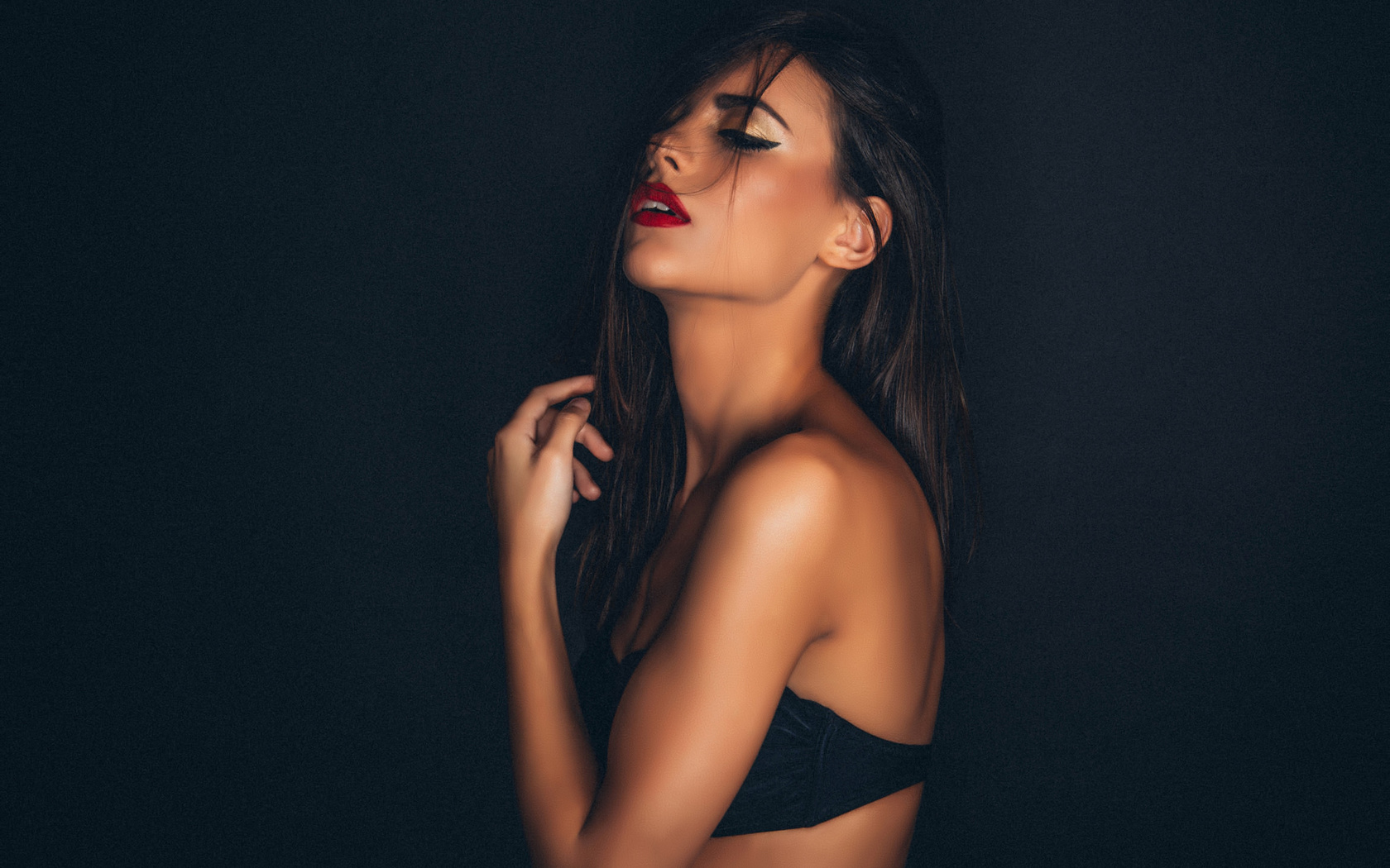 women, portrait, tanned, black bras, eyeliner, red lipstick, simple background, , , , ,  ,   ,  