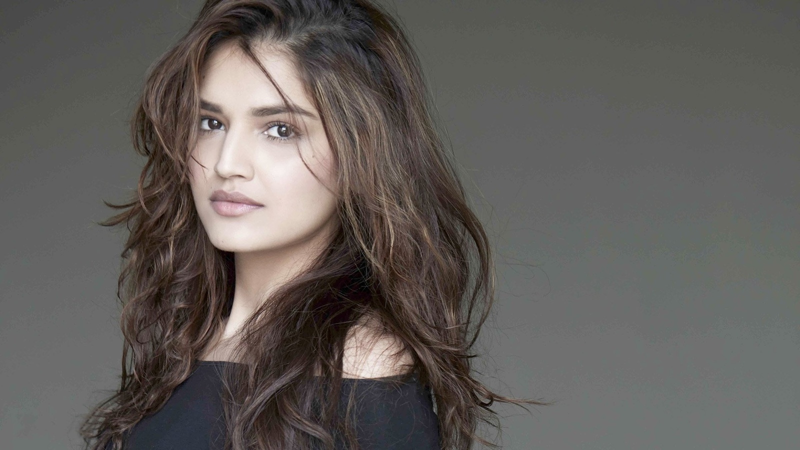 beautiful, lips, indian, model, beauty, bollywood, tara alisha berry, celebrity, hair, actress, brunette, eyes, hot, girl, face