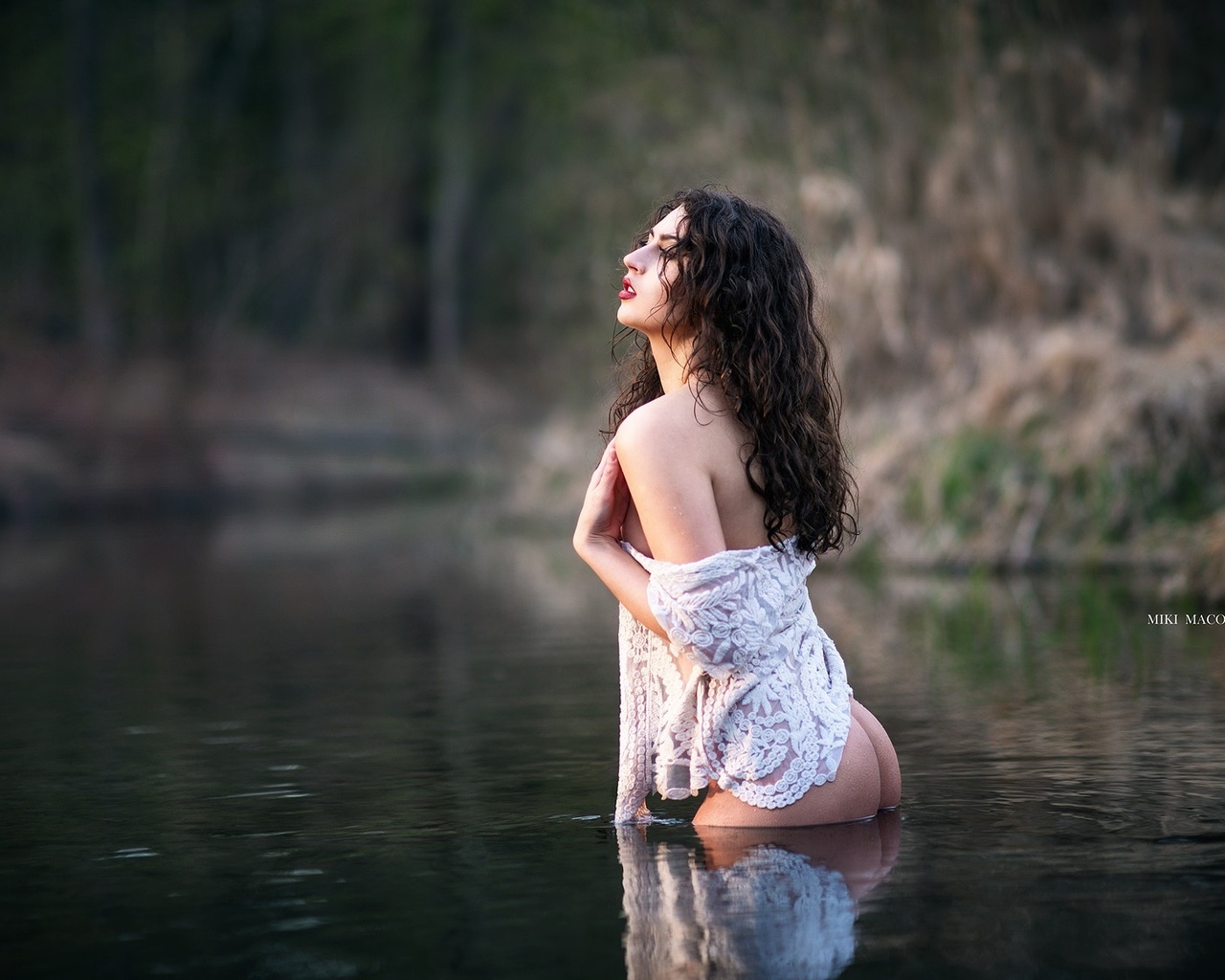 women, ass, brunette, depth of field, boobs, women outdoors, reflection, water, looking away, , , , ,   , , ,   