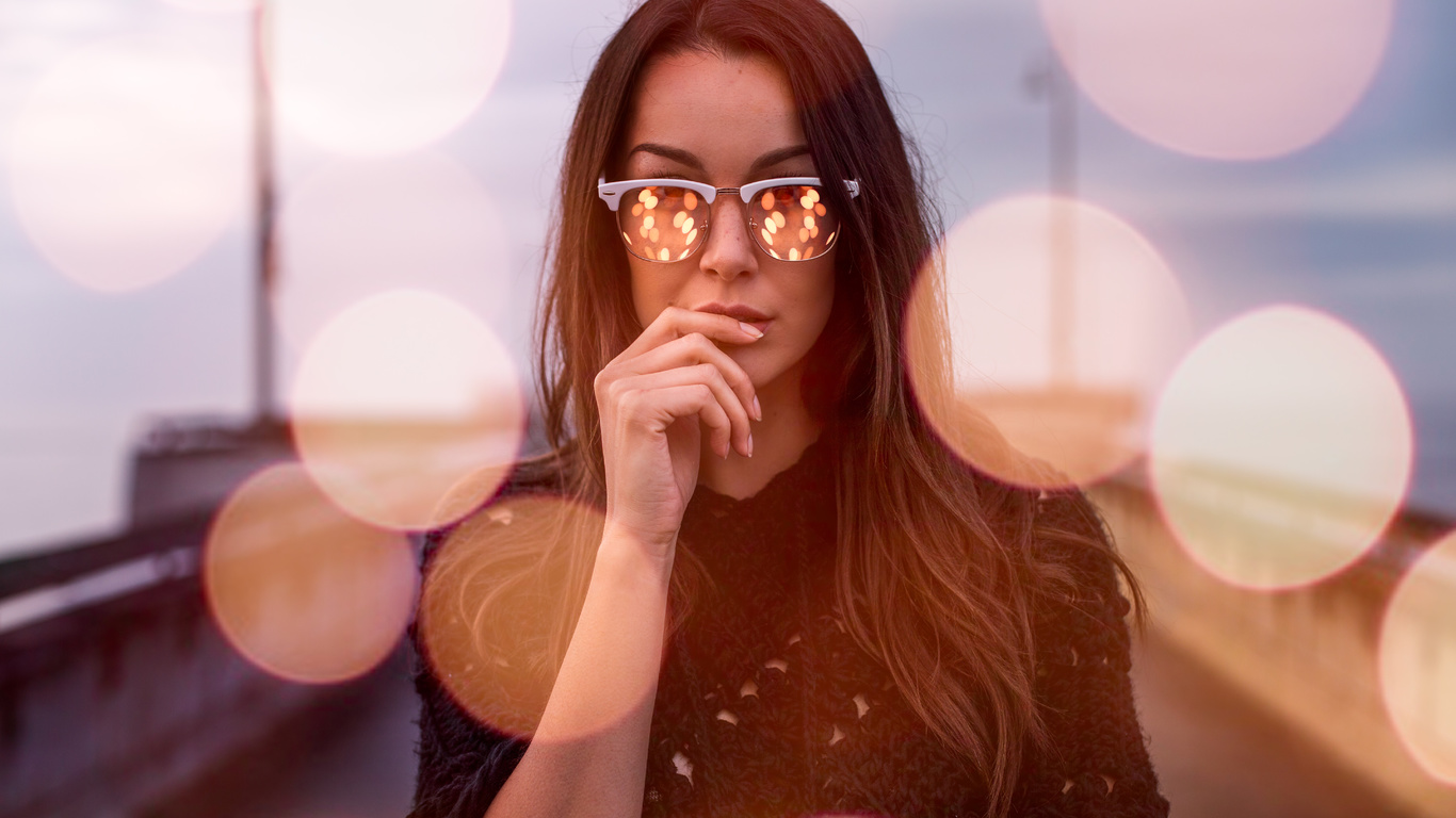 women, portrait, face, depth of field, finger on lips, sunglasses, reflection, , , ,   ,  , 