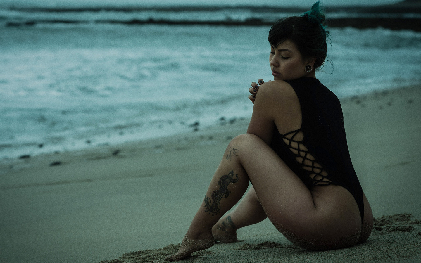 women, tanned, one-piece swimsuit, ass, sand, sea, women outdoors, tattoo, sitting, dyed hair, painted nails, pierced nose, closed eyes, depth of field, ,  , , , , ,   , , 