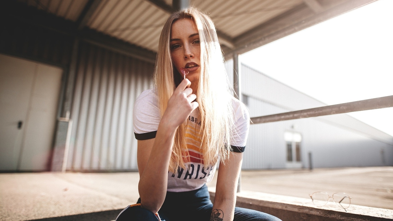 women, blonde, portrait, t-shirt, lollipop, sitting, tattoo, , , ,   , , , , 