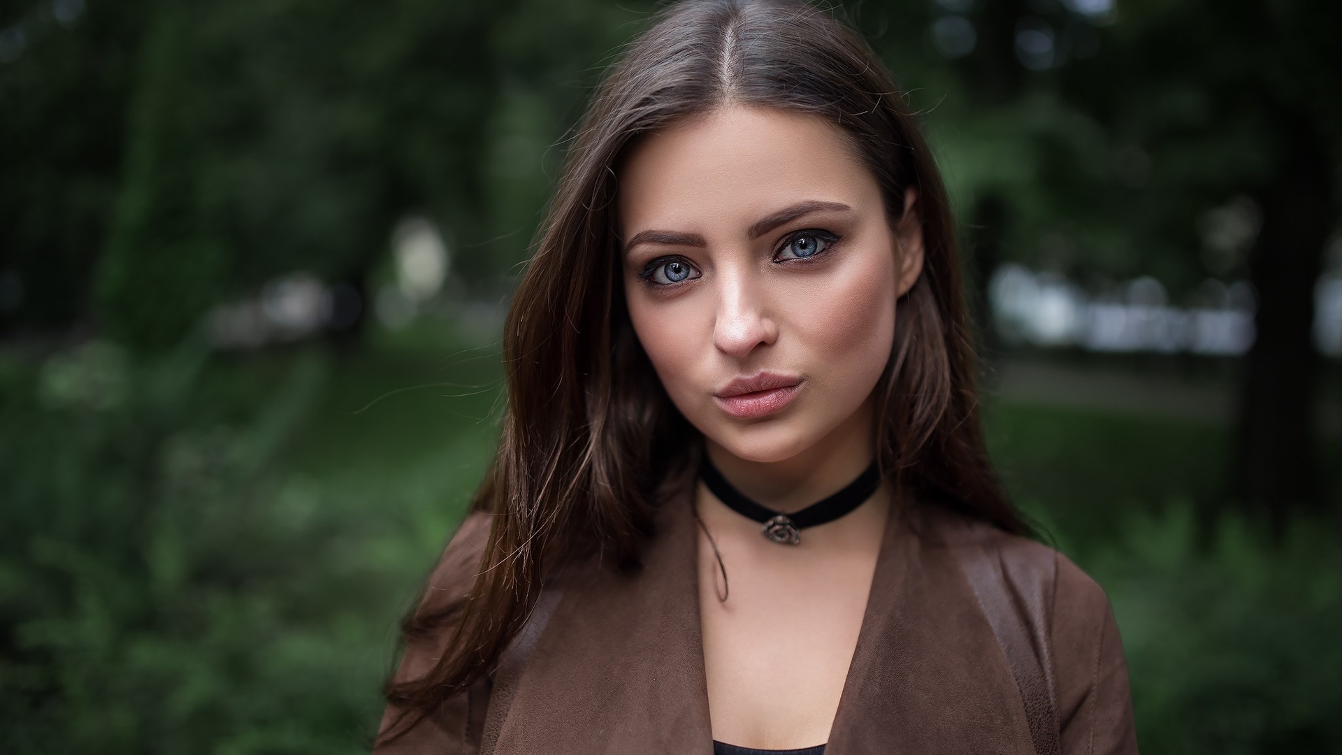 women, face, portrait, depth of field, choker, women outdoors, , , , , , ,   