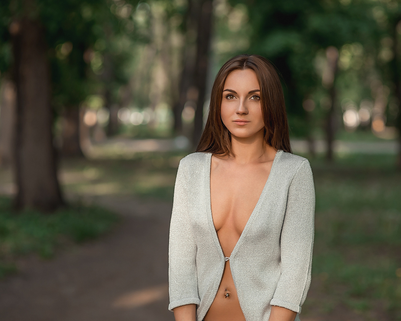 women, portrait, depth of field, trees, women outdoors, boobs, no bra, belly, pierced navel, , , ,   , , ,  , ,  