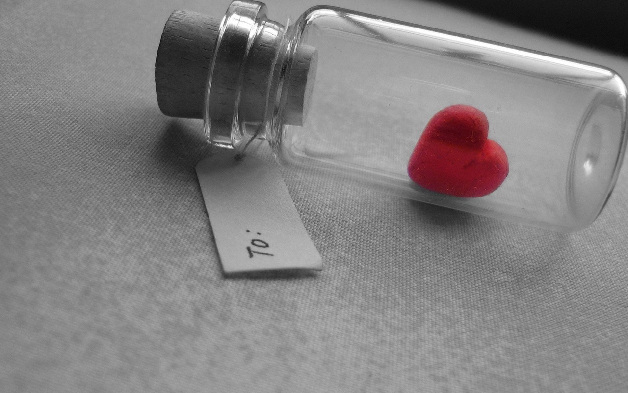 heart, caught, bottle