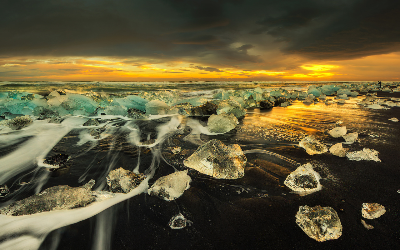 ,  , , , diamond beach, pawel kucharski