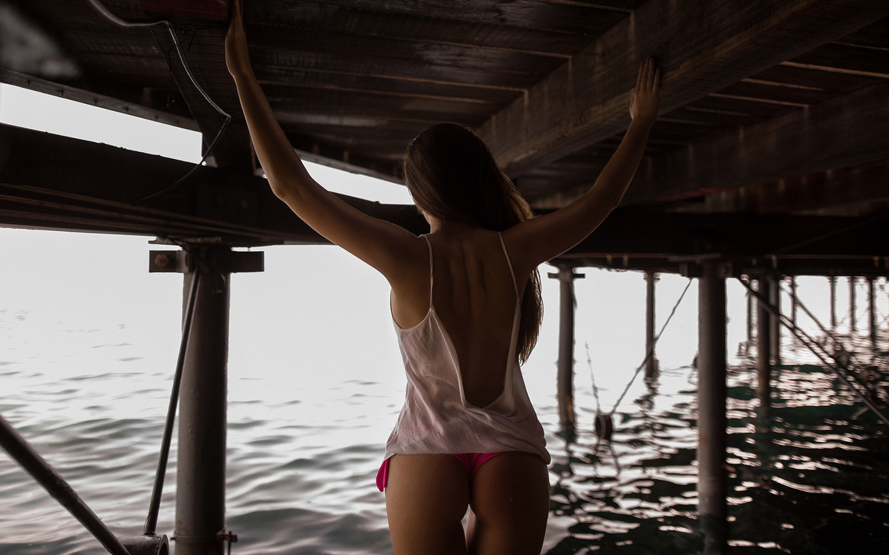 women, back, brunette, ass, sea, bikini, the gap, arms up, depth of field, , , , , , , ,  